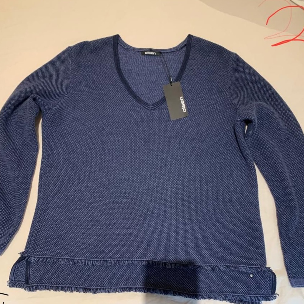 Navy Blue sweater